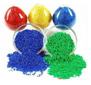 色差儀在塑膠行業的應用：顆粒、闆材、薄膜與曲面塑膠的測量