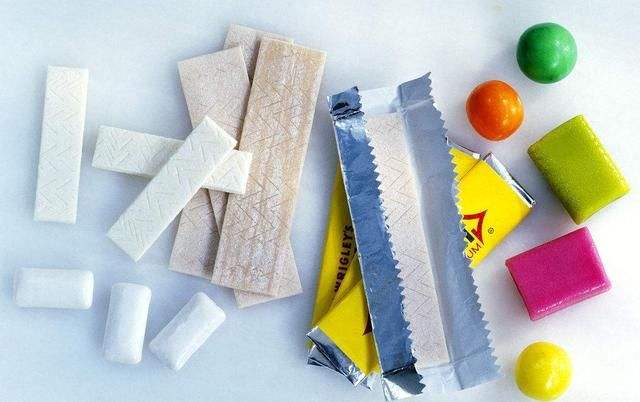 色差儀(yí)在口香糖顔(yán)色品控中的應用