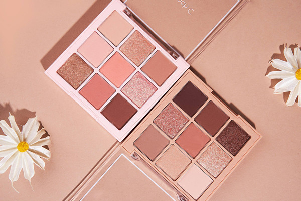 分光測(cè)色儀在眼影顔(yán)色品控中的應用