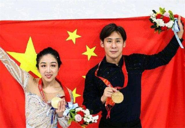 花樣滑冰服的顔色品控，選用分光測色儀！