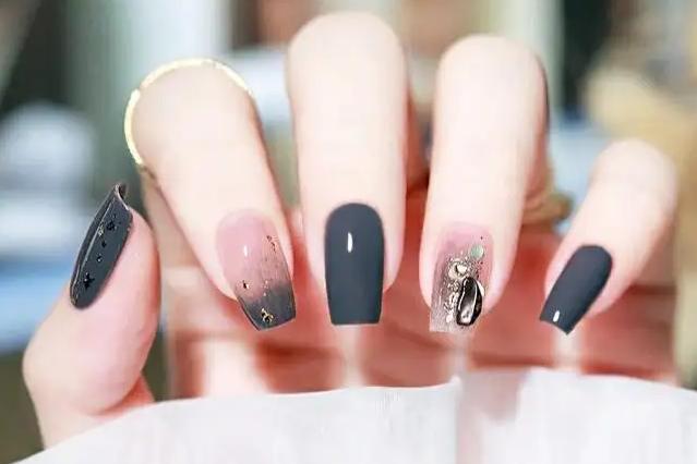 怎麽才能獲(huò)得好看又靓麗(lì)的美甲？選色差儀！