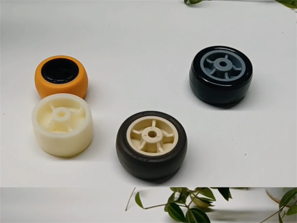 如何確保萬向輪的顔色，試試NH310便攜式色差儀！