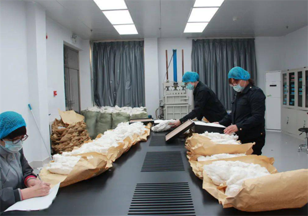 棉花分級(jí)燈(dēng)箱的作用有哪些？