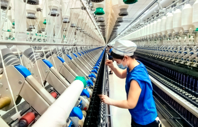 紡(fǎng)織行業選用哪些色卡？這些色卡有何特點(diǎn)？